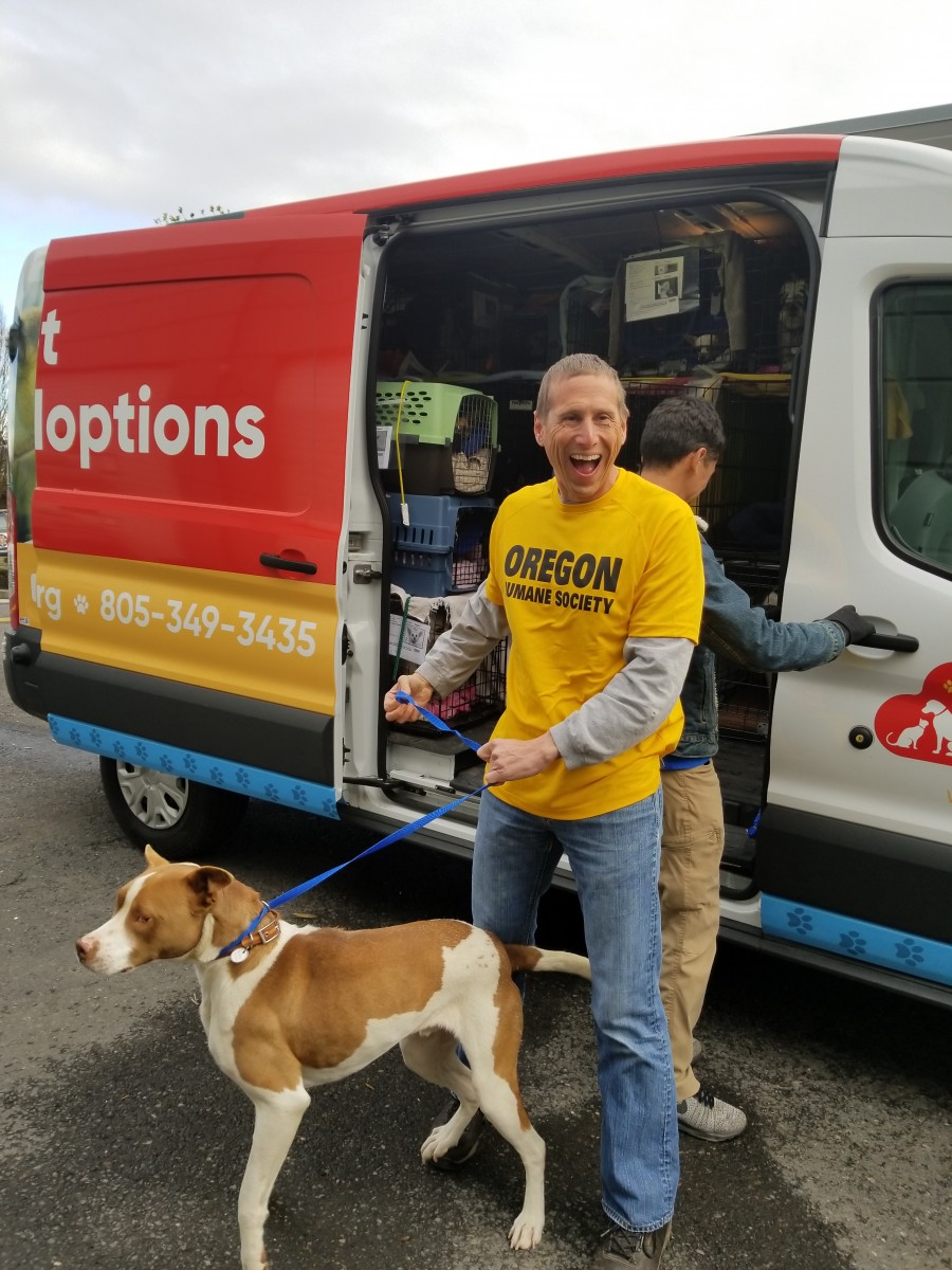 Oregon Humane Welcomes 23 Dogs from Santa Barbara County